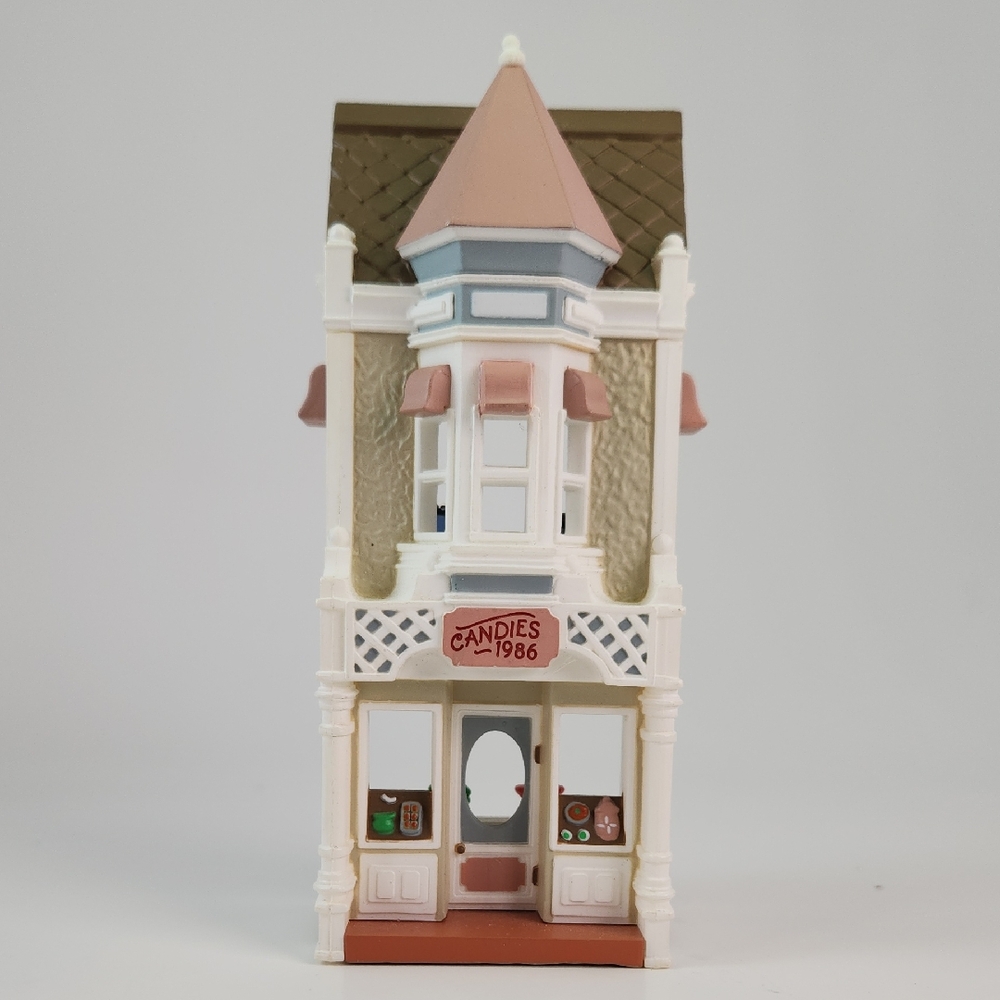 Hallmark CANDY SHOPPE, 1986 Collectible KEEPSAKE Ornament